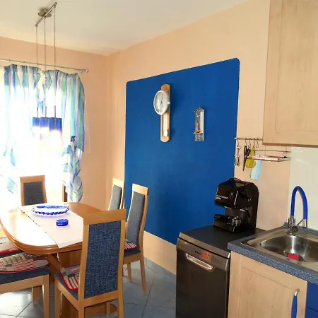 Apartment Apartman 30093 - Mozgon *
